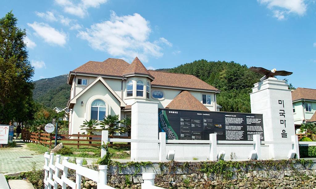 American Village Pension Manoa Namhae Rom bilde