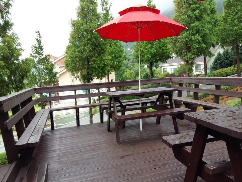 American Village Pension Manoa Namhae Eksteriør bilde