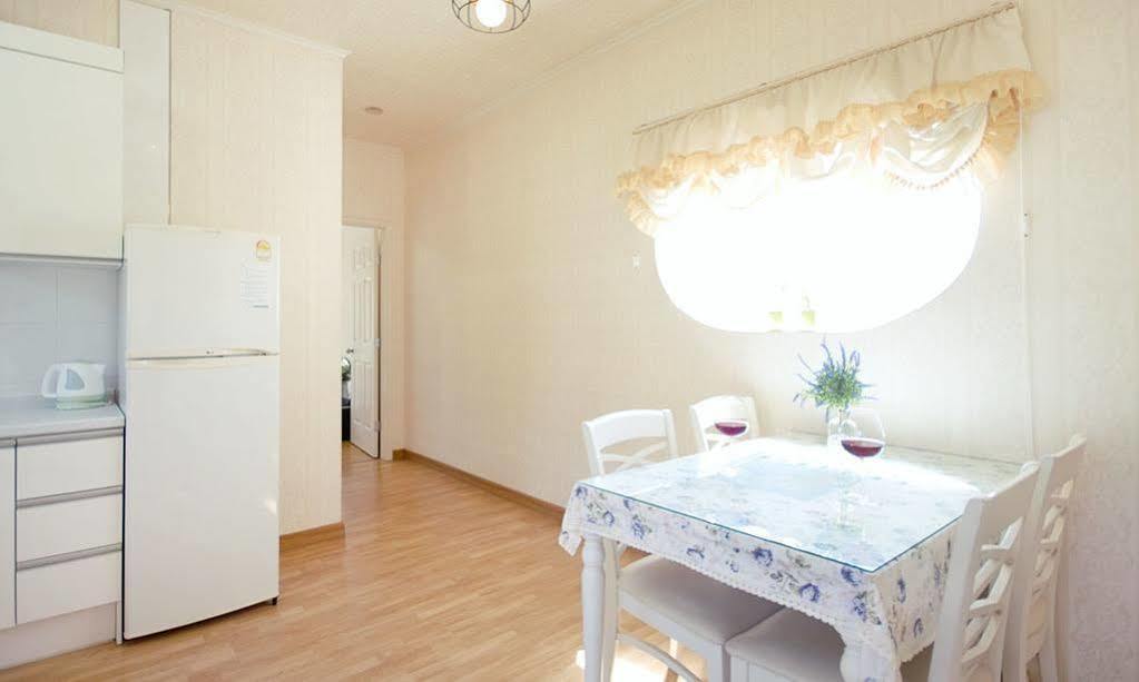 American Village Pension Manoa Namhae Eksteriør bilde